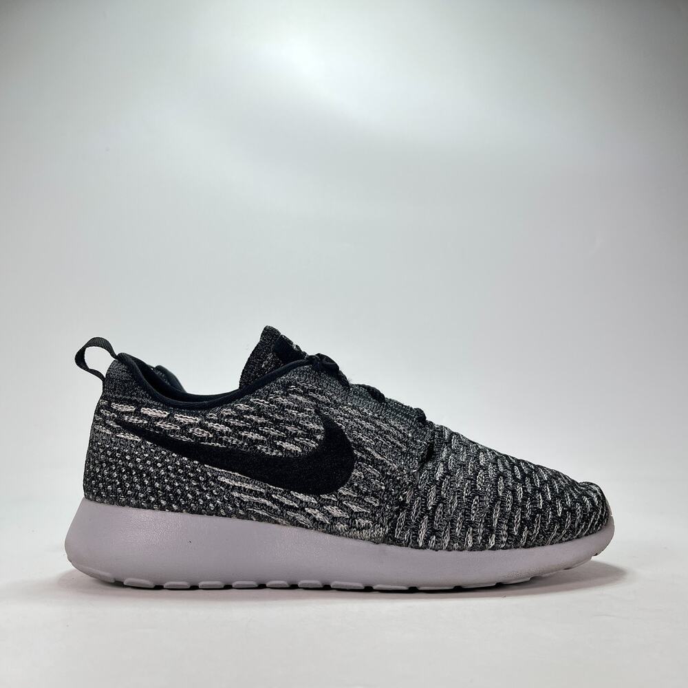 Nike Roshe One Flyknit Cool Grey Casual Sneakers Shoes 704927-007 Women's Size 9